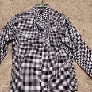 Banana Republic, Non-iron 100%cotton Medium, Men's Button Up shirt, standard fit